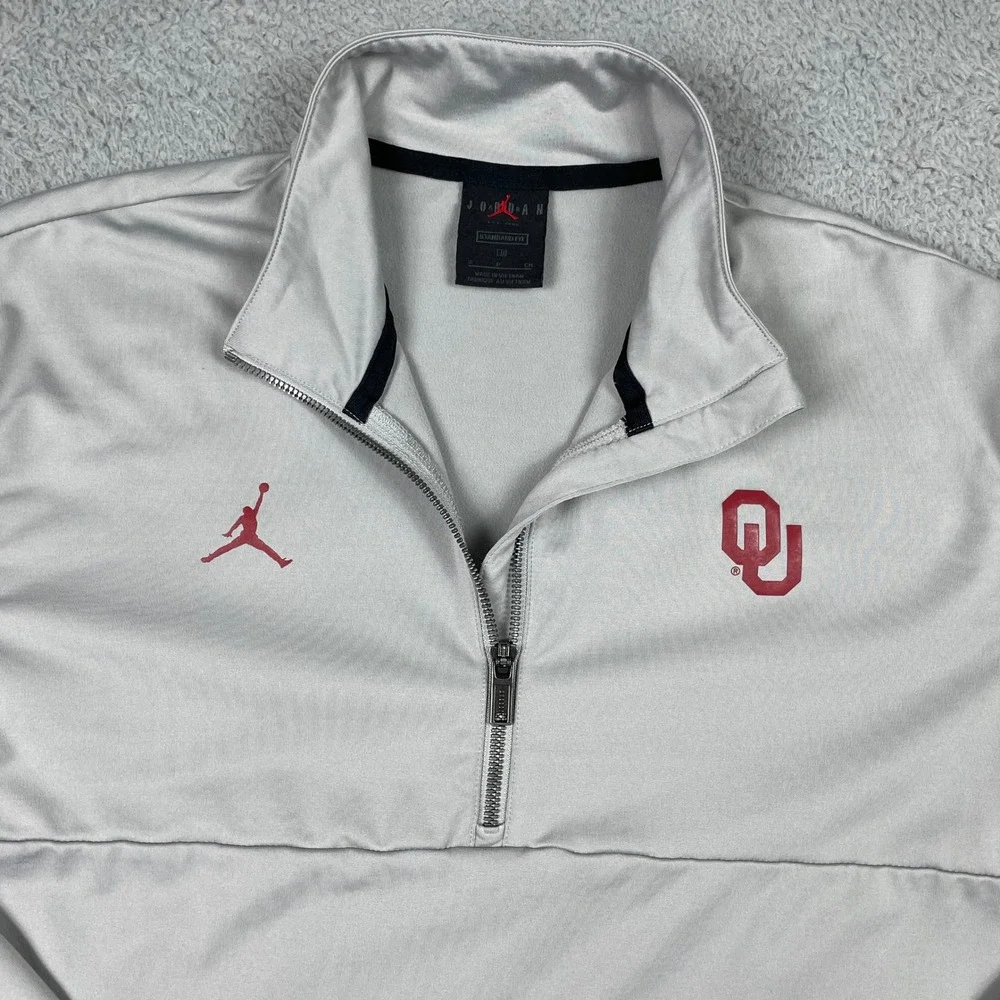 Oklahoma Sooners Jordan Quarter Zip Pullover Mens Small Grey CN9871-012 OU